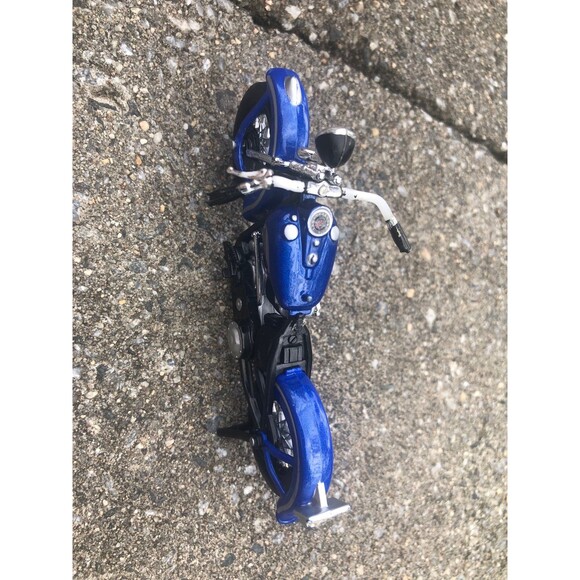 Harley Davidson Motorcycle - Picture 5 of 5